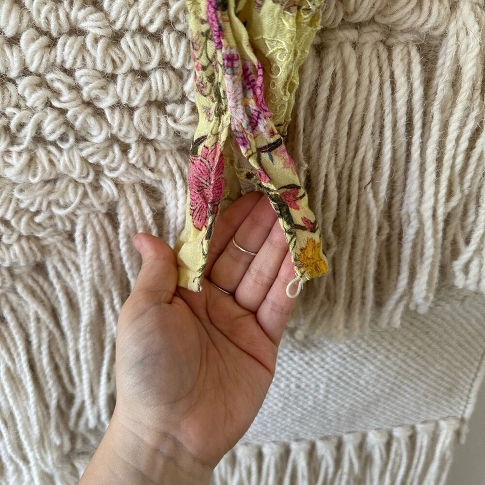 Hemant & Nandita Lyla Floral Crop Top - Picture 5 of 8